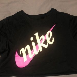 Nike cropped tee!